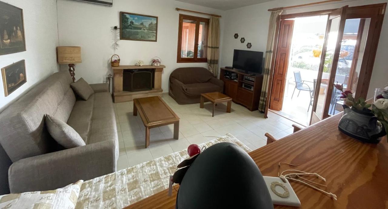 Vasilikos Apartments Paralia Agias Foteinis Екстериор снимка